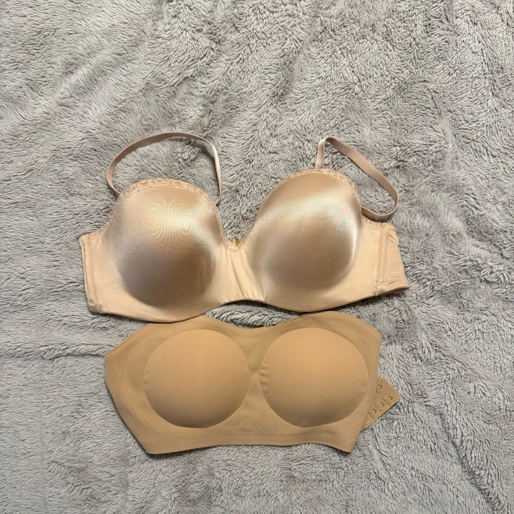 2 strapless bras NWOT 34DD/E and size large